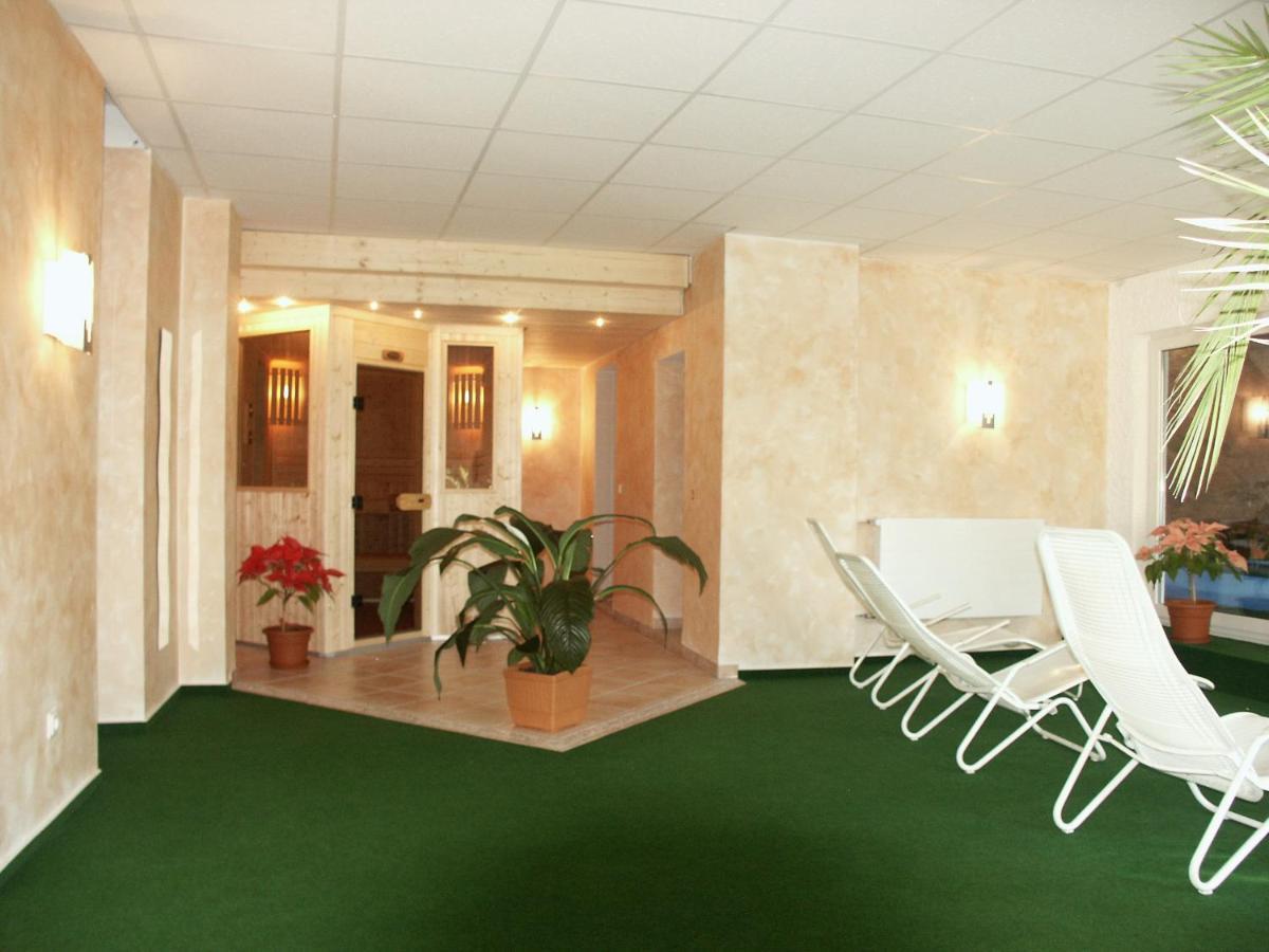 Edelstein Hotel Idar-Oberstein Ngoại thất bức ảnh
